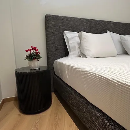 Aparthotel Downtown 4*